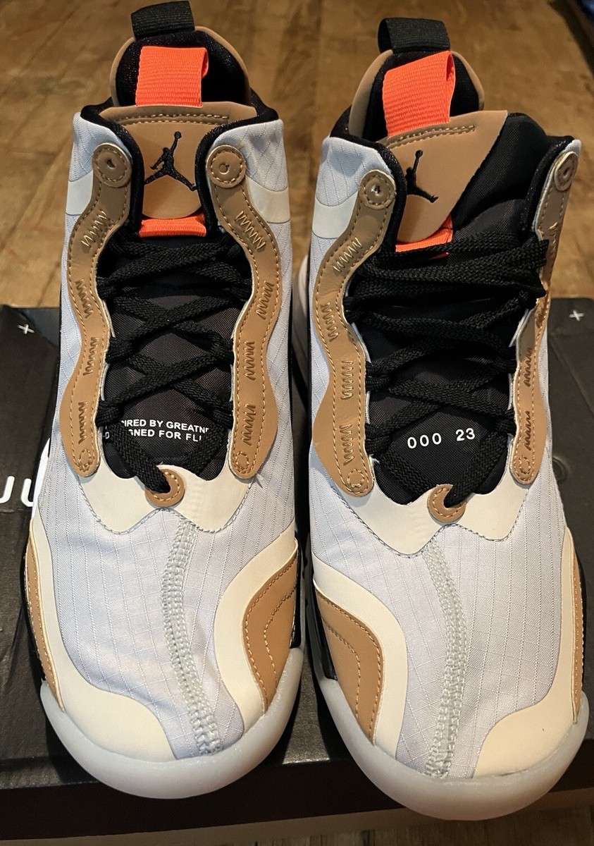 スニーカー NIKE Air Jordan Aerospace 720 Rookie of the Year 2020 SS 20 NIKE Air Jordan Aerospace 720 Rookie of the Year 2020 SS 20