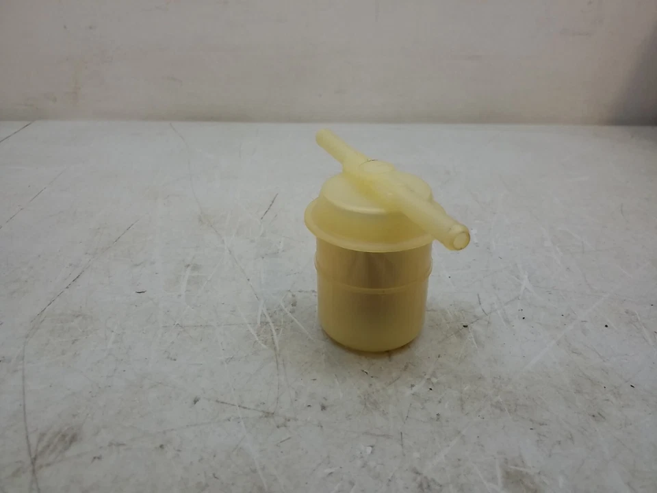 Filtro de combustible W27-175 Worldparts hecho en Japón 043-0807 filtro de combustible Foto 4 de 4