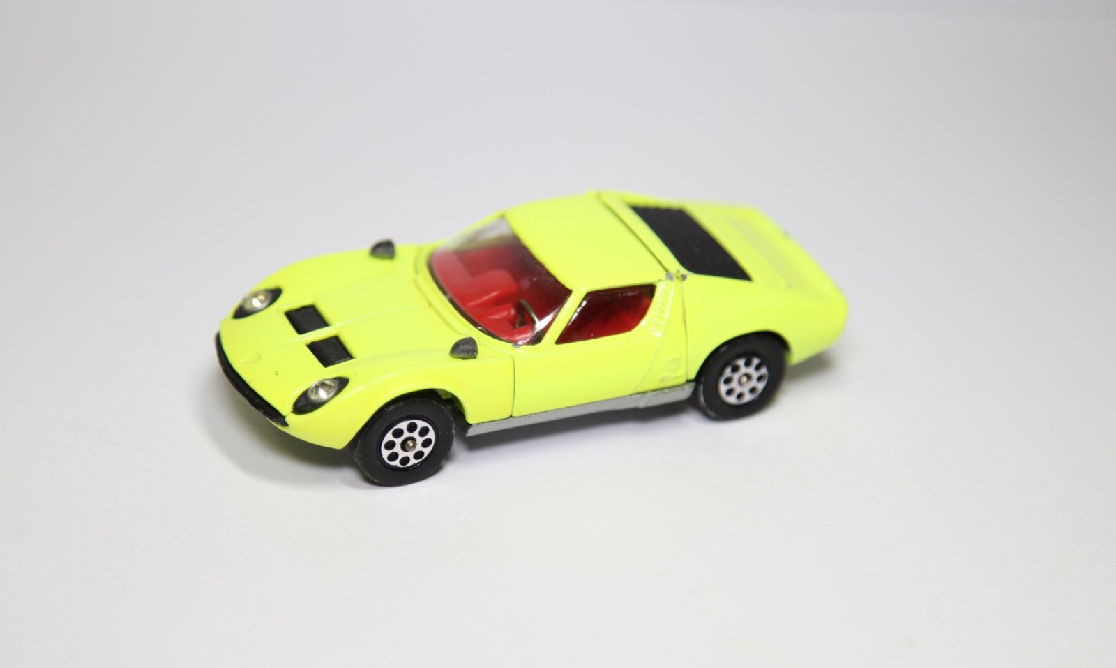 Corgi 342, Lamborghini P400 GT Miura Fighting Bull - Free Price