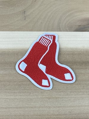 BOSTON RED SOX MLB BASEBALL IRON ON EMBROIDERED PATCH 2.5 