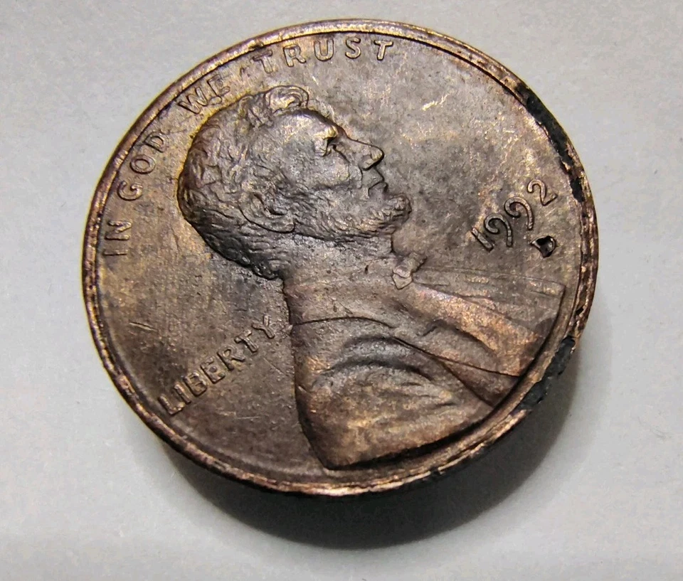 1992 D Lamination Error &  Very Close AM & Doubling Lincoln Penny - Image 3 of 4