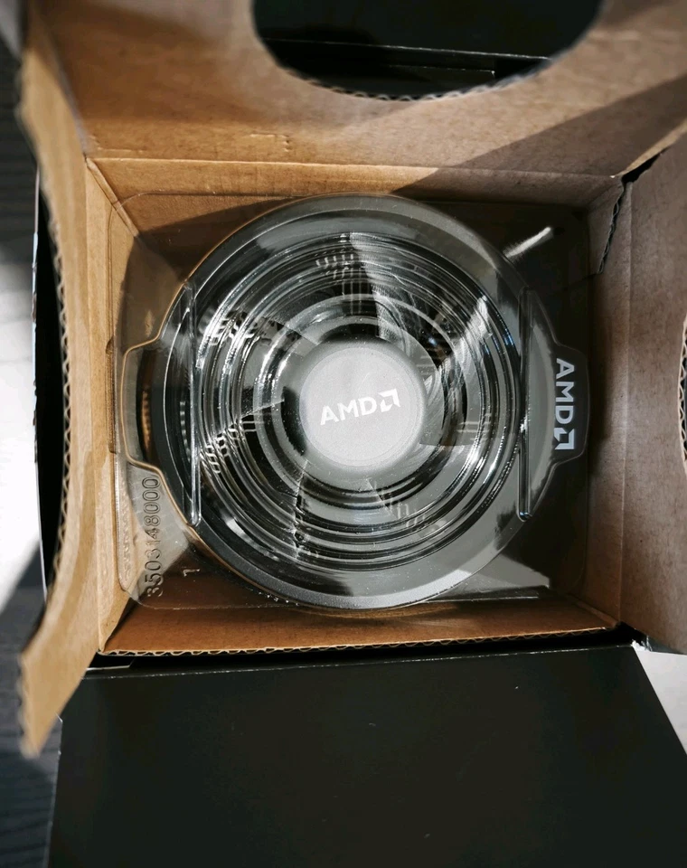 AMD Ryzen 5 2600X 6 Core 3.6GHz Processor with Wraith Cooler - Image 4 of 4