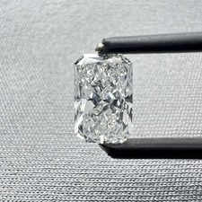 Lab Grown 2 Ct Radiant Cut Loose CVD Diamond Natural D Color VVS1 Certified