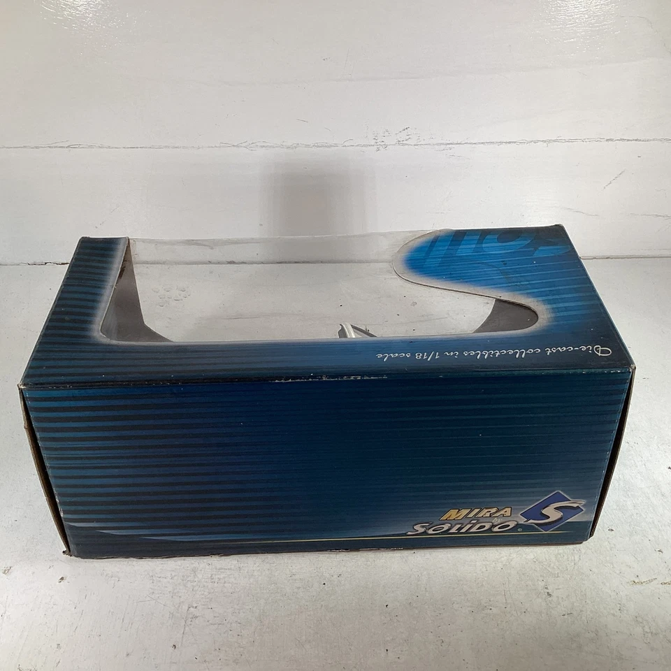 Solido Mira 1964 1/2 Red Ford Mustang Convertible 1:18 Diecast Vehicle - Image 4 of 4