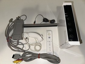 Nintendo Wii Console Tested RVL-001 GameCube Compatible