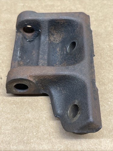 1980–1982 Toyota Corolla 2T 3T 3TC Alternator Tensioner and Bracket OEM - Picture 9 of 11