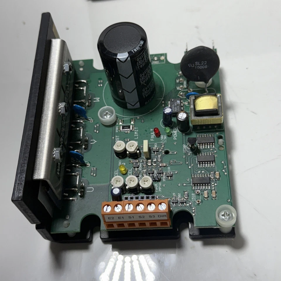 NIB VFD02-115AC Minarik Drives Drives, VFD Series Drive, AC, 1/4HP, 115VAC, 1PH, - Image 4 of 4