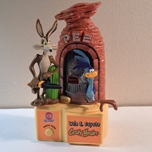 PEZ Looney Tunes Wile E. Coyote Battery Powered Candy Hander Dispenser