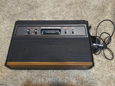 1982 ATARI CX-2600A 4 switch Woody working console 