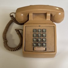 Vtg. GTE Corded Desk Push Button Phone 2500-20M