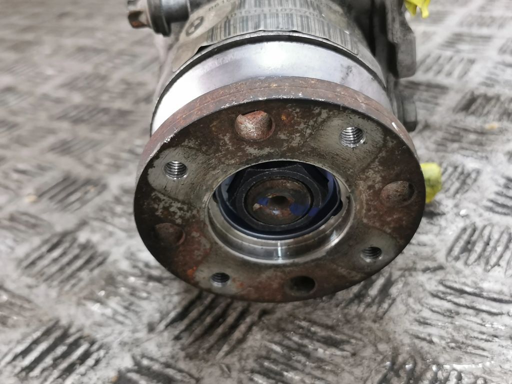 BMW X5 F15 M50d 2017 RHD Front Diff Differenzial 8618379 online  