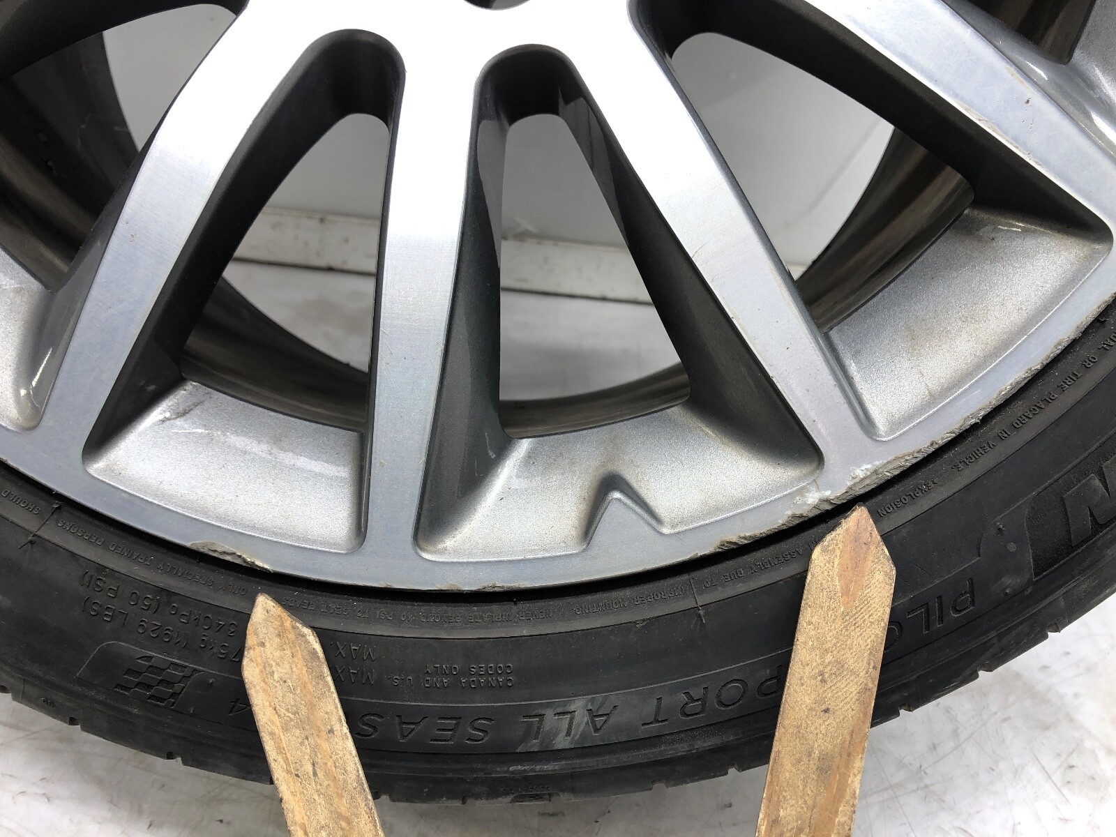 2014-2019 MASERATI GHIBLI WHEEL RIM 18x9.5 OEM.