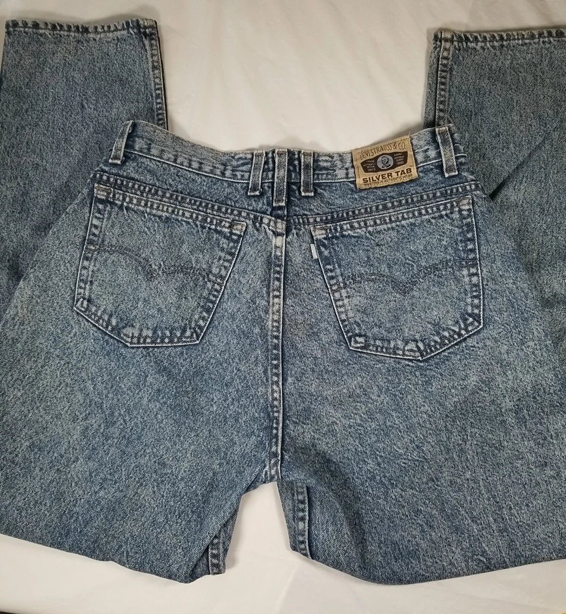 Vintage Made USA Levis Silvertab Baggy Jeans tag Size 34x32