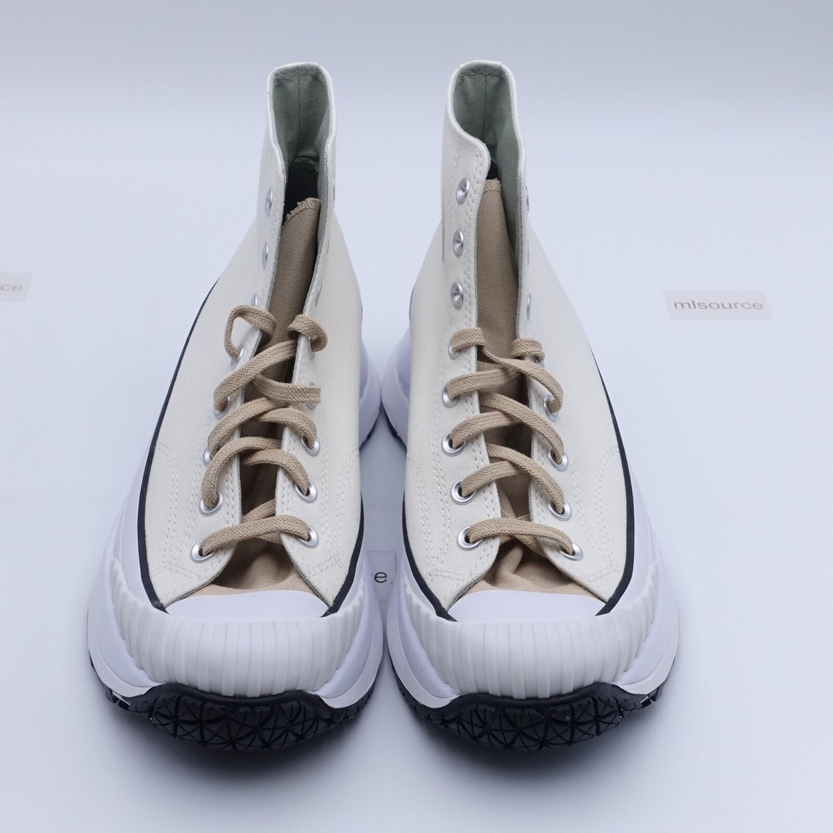 Size 10 Men's Converse Chuck 70 AT-CX Platform Sneakers