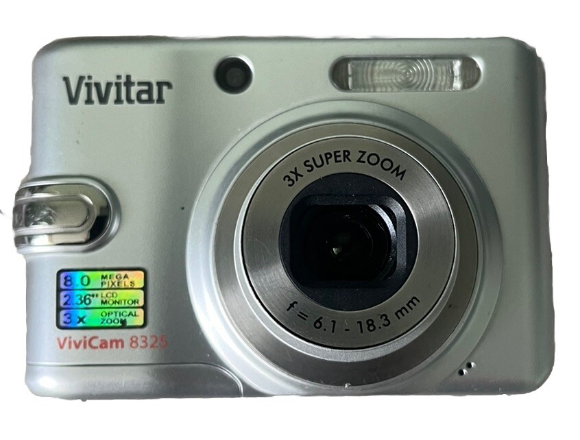 Vivitar Digital Camera Vivicam 8325 8.0MP Silver 3 x Super Zoom