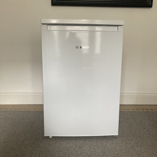 Bosch Fridge KTR15NWECG Graded White Freestanding Under Counter (B