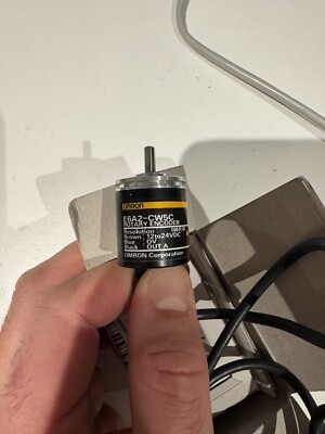 Omron E6A2-CW5C Drehgeber Inkremental 12/24V