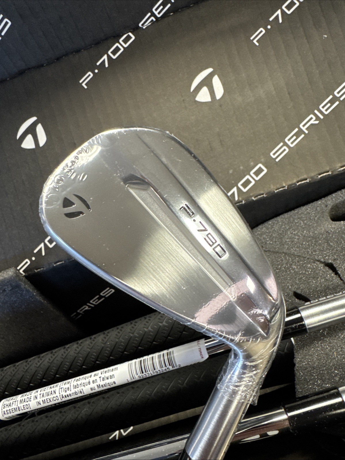 New!  2025 TaylorMade Chrome P790 Right Hand Iron Set 4-PW KBS Tour Lite Stiff