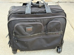 Tumi Alpha Deluxe Wheeled Brief | eBay