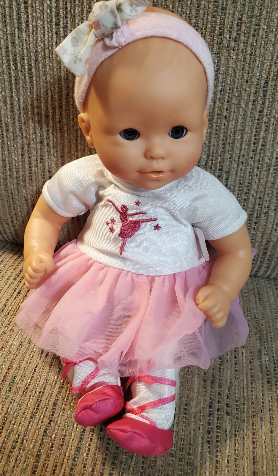 COROLLE  BEBE CALIN 12" BALLERINA BABY DOLL",  VINYL, BLUE E
