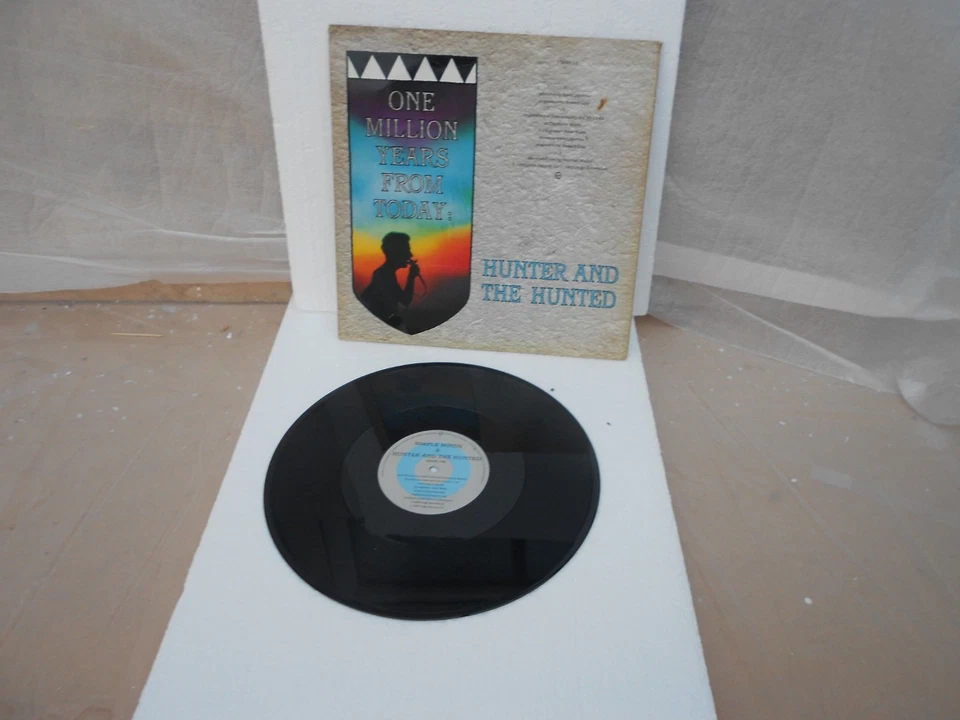 SIMPLE MINDS WATERFRONT 12" SINGLE IN GOOD CONDITION - Image 3 of 4