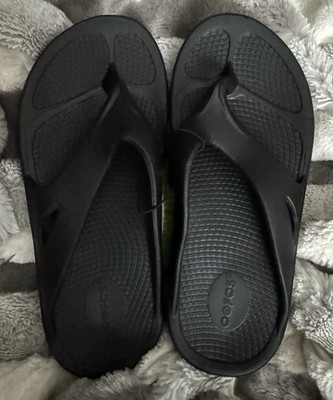 Oofos Recovery Sandals Sz US 7W 5M ~ Flip Flop Thong Black