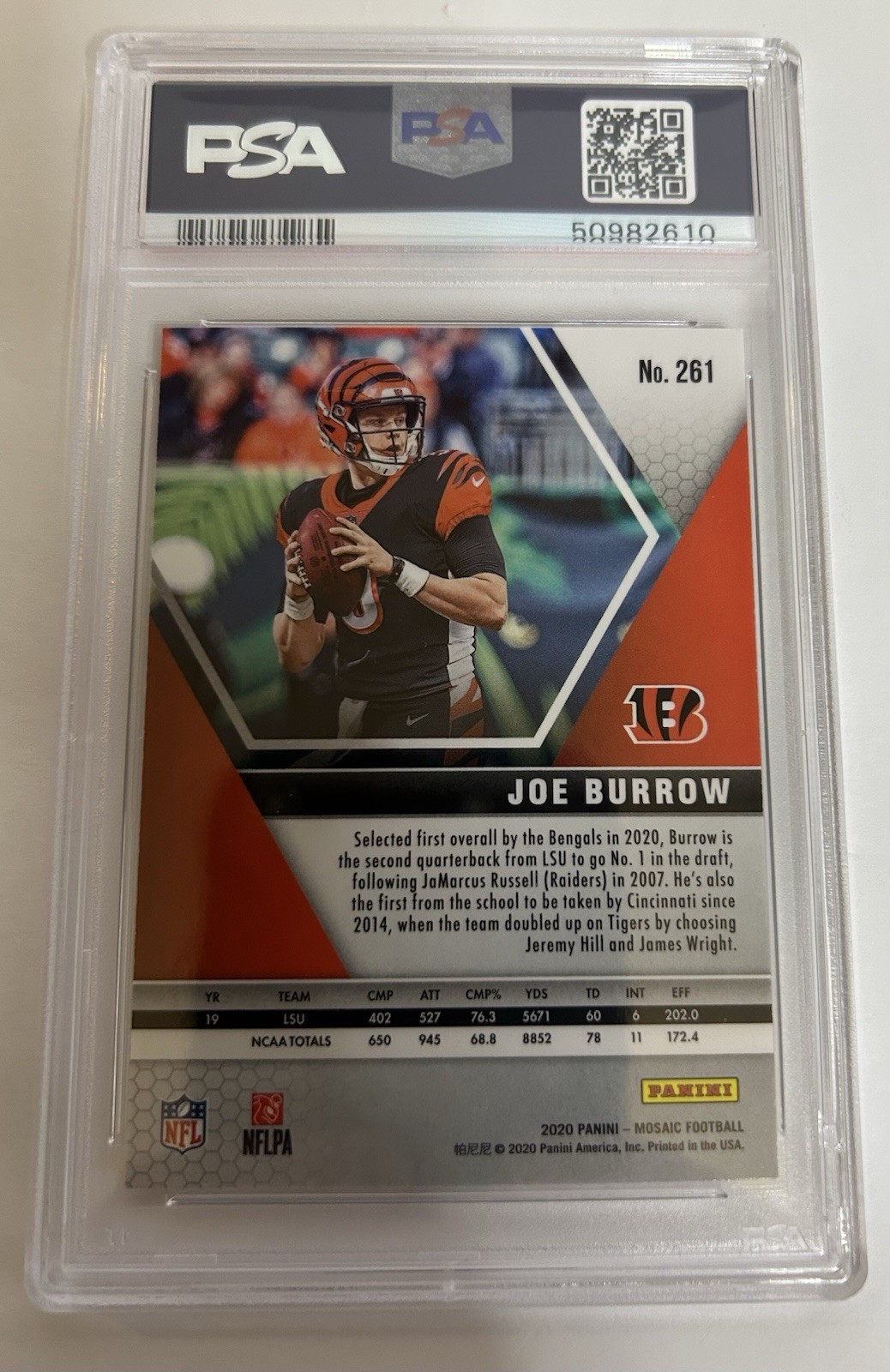 2020 Panini Mosaic - NFL Debut Joe Burrow #261 (RC) PSA 10 view 3