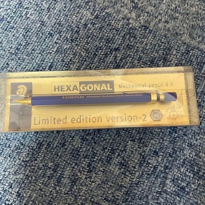 STAEDTLER LIMITED EDITION 2 0.5 #06dc54