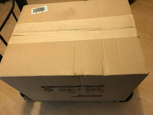 Nuevo servoaccionamiento AB Kinetix 6000, fuente de alimentación, rack 2094-AM01 - Imagen 2 de 2