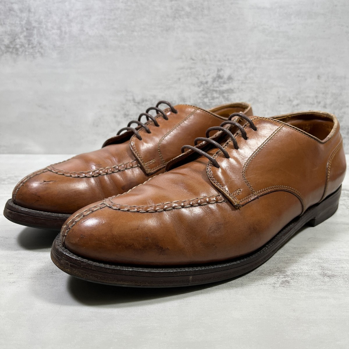 Alden 962 Norwegian Split Toe Handsewn Vamp Bluchers - Men 