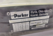 New In Box PARKER FM3DDSV51 Solenoid Valve