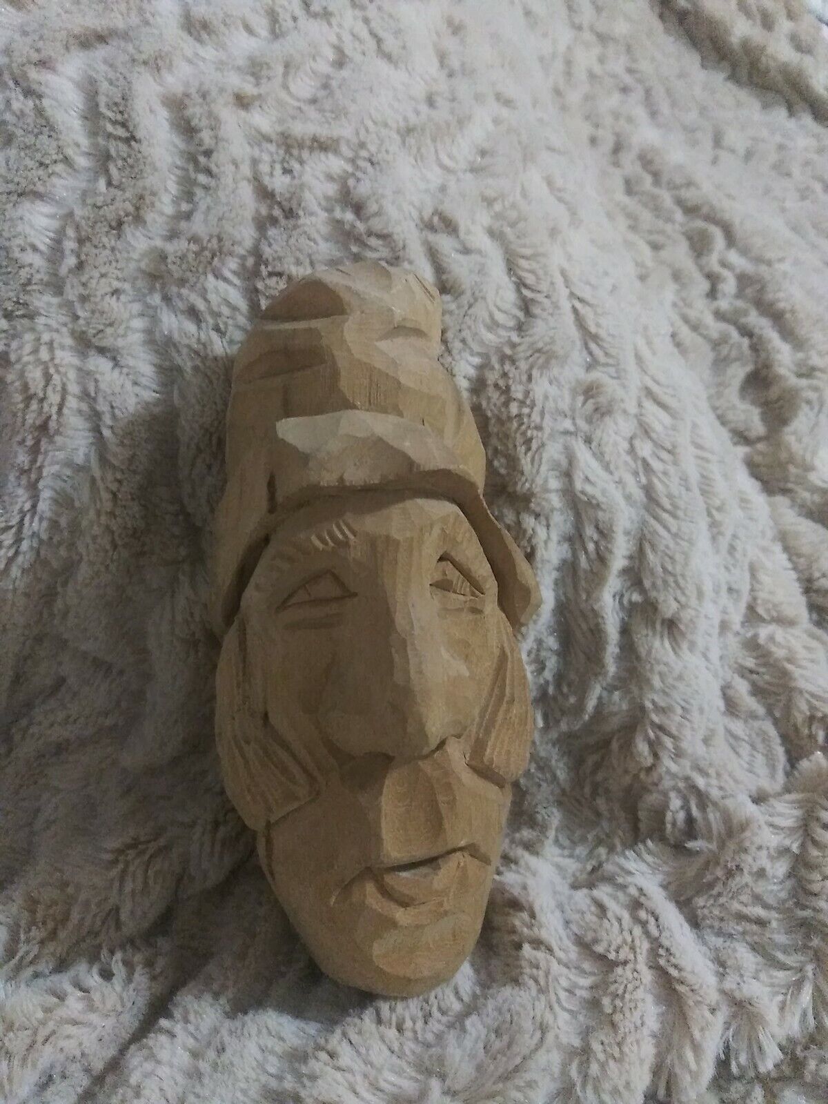 Vintage Folk Art Wood Head Carving Primitive Sculpture/Woodcutter (?)