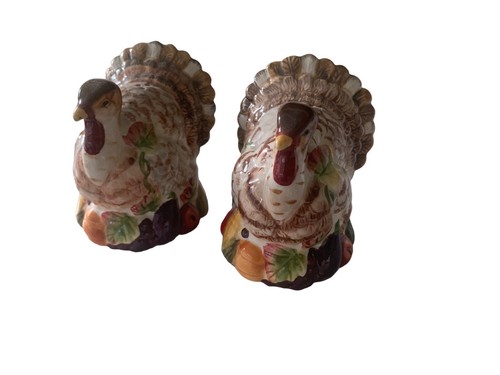 Thanksgiving Holiday Turkey Salt & Pepper Set 3" X 3" Multicolor Ceramic NWOT - Picture 3 of 9
