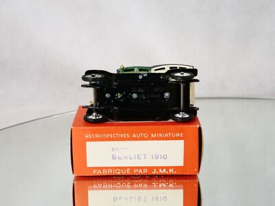CAMION D'AUTREFOIS N°44 Berliet Gr 12 1967 1/43 Ixo Altaya Neuf Boite