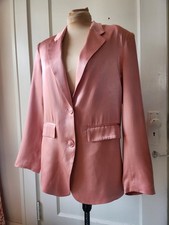 ASTR The Label Kimia Small Rose Pink Satin Oversized Blazer