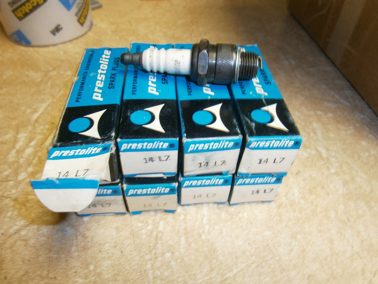  Studebaker Prestolite Spark Plug Set 14-L7 H10 531485 439771 ac-2279 V8 Engines