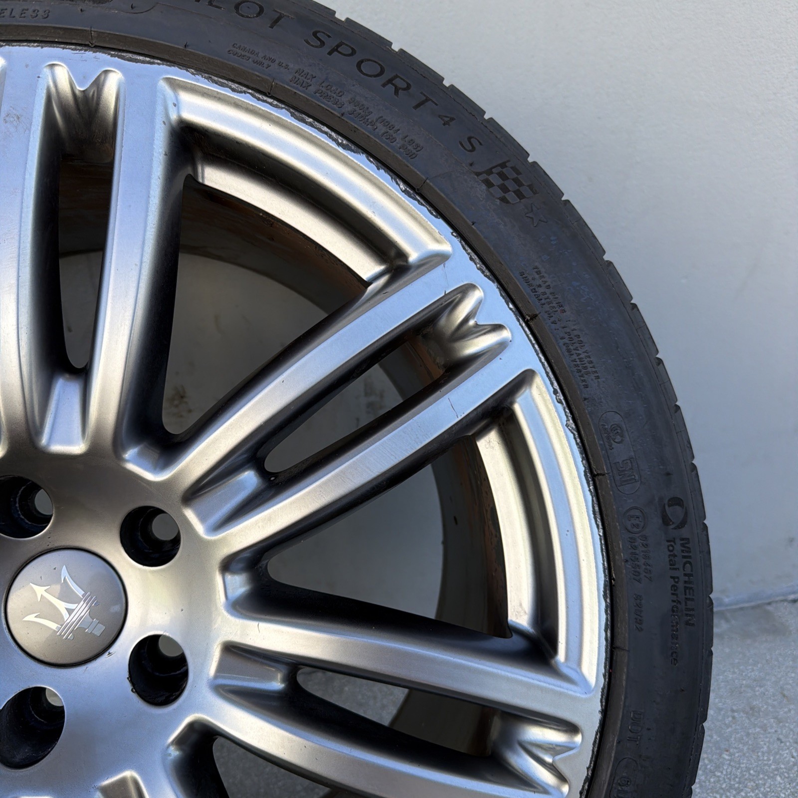🟢2014-2019 MASERATI GHIBLI 20x10.5' REAR WHEEL RIM 670016820 BAD TIRE🟢