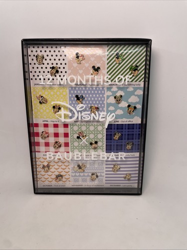 Baublebar 12 Meses de Disney “Septiembre” Pendientes Universitarios Mickey & Minnie