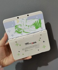 Nintendo New 3DS Top  Bottom Replacement Covers - Custom Green Anime Girl Shell