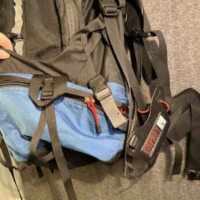 Osprey Vector Two Hiking Backpack Isis Blue/Black W 