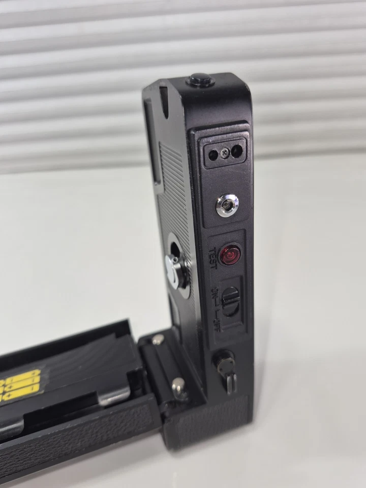 Empuñadura de batería enrolladora YASHICA + muy buena (272879) Foto 3 de 4