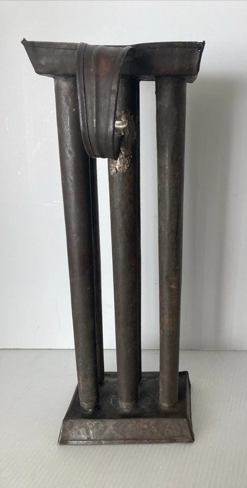 Antiguo molde de vela de metal primitivo colonial de 6 agujeros cónico de 10 pulgadas con mango Foto 3 de 4