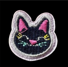Cute Animal Face embroidered Iron-On 1 1/4 x 1 3/8 inch