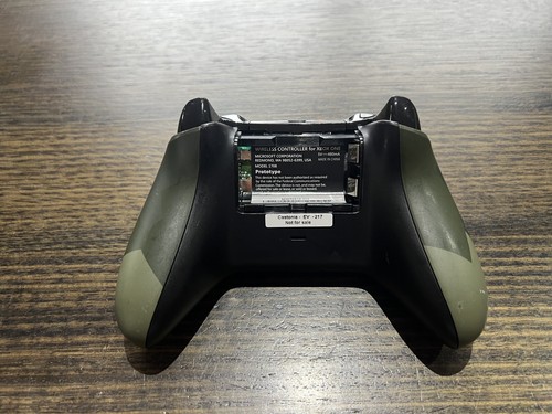 Xbox Series S/X Castonia - EV-217 Not For Sale Prototype Controller - RARE - Picture 4 of 11