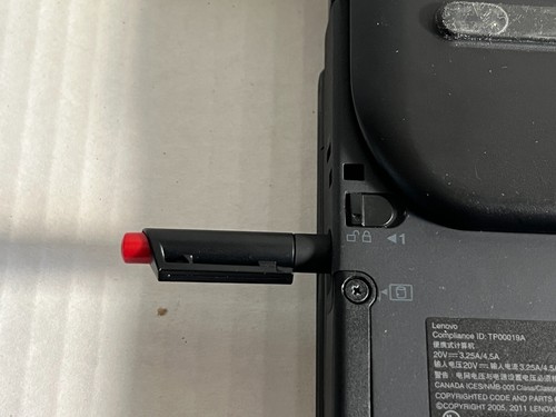 Thinkpad X220 Tablet Touch 12.5” Intel i7-2640M, 4GB RAM, 128GB SSD, Windows 11 - Picture 15 of 17