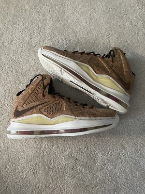 New With Box Deadstock Size Nike LeBron 10 EXT QS Cork 2013 580890-200 