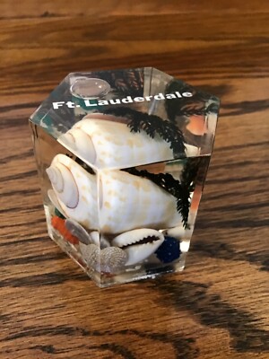 Vintage Fort Lauderdale Florida Shells Water Snow Globe Paperweight Souvenir