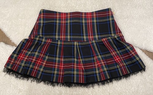Harajuku Mini Red Plaid Skirt with Frayed Black Trim, Pre-Owned Excellent