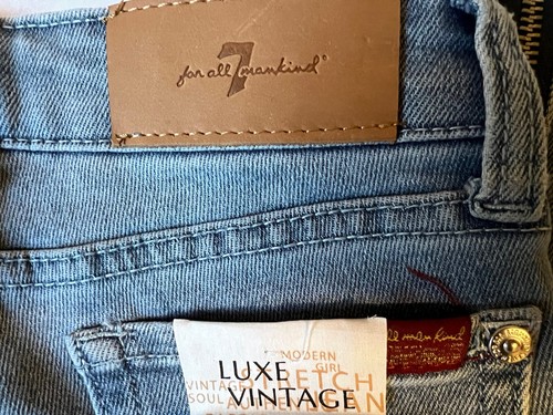 NWT Kid Girl Size 8, “7 For All Mankind” Jeans, Skinny Ankle, Zipper down Front - Picture 7 of 17