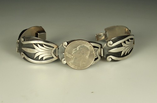STERLING TAXCO Niello Bracelet 1950s AZTEC Motif Sz 7 Signed AVC Mexico FAB - Picture 3 of 9